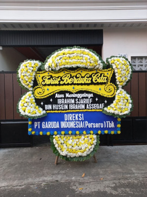 Papan Bunga Duka di Sudajayagirang